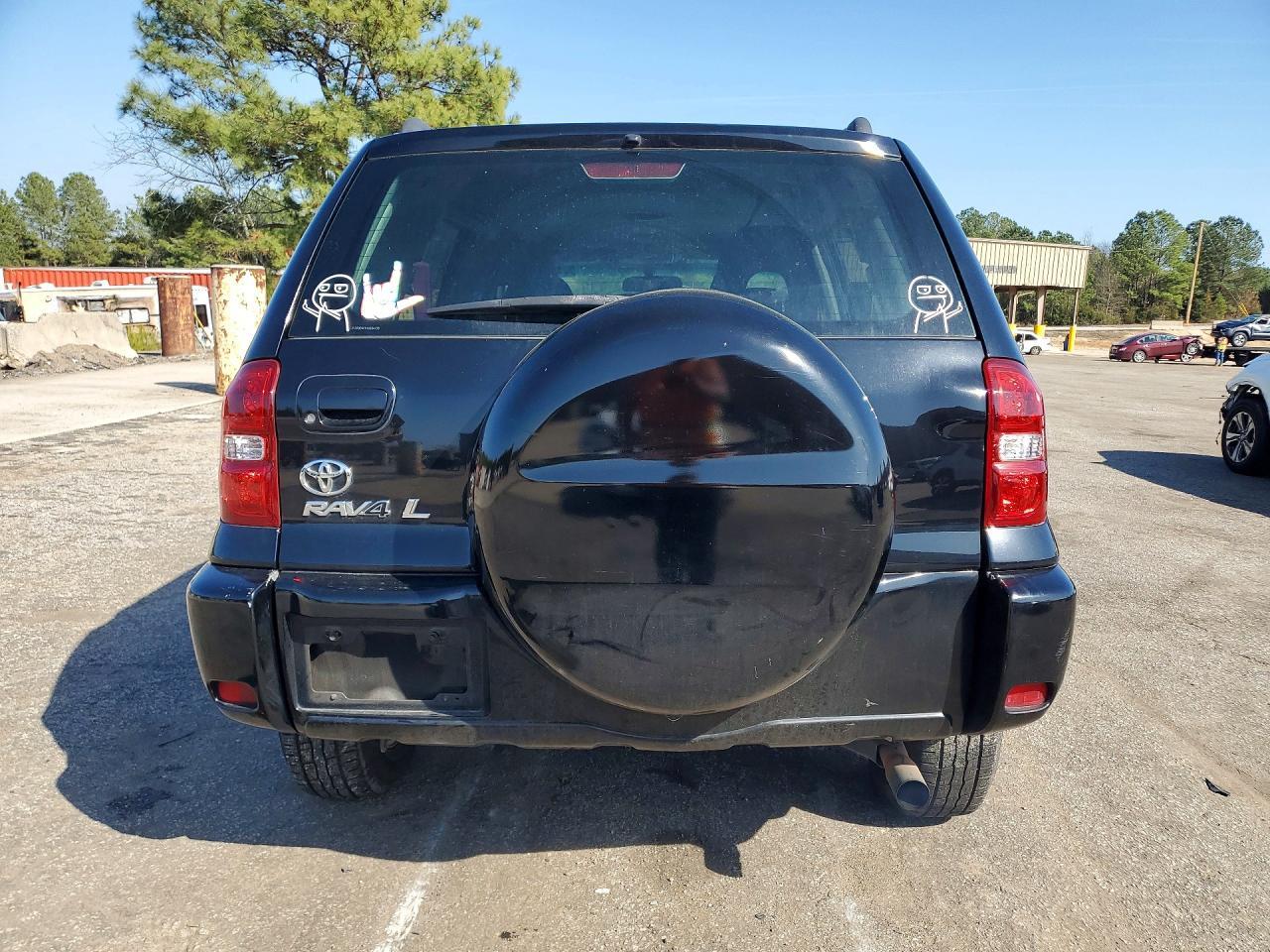 2004 Toyota Rav4 Base