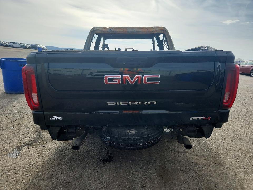 2021 GMC Sierra K1500 AT4
