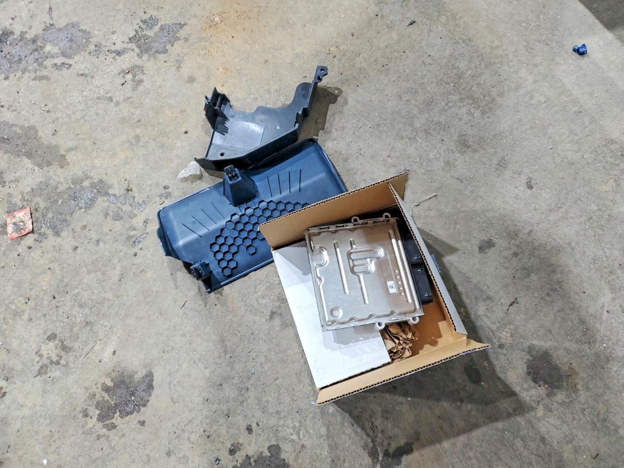 2022 Ford Maverick XL