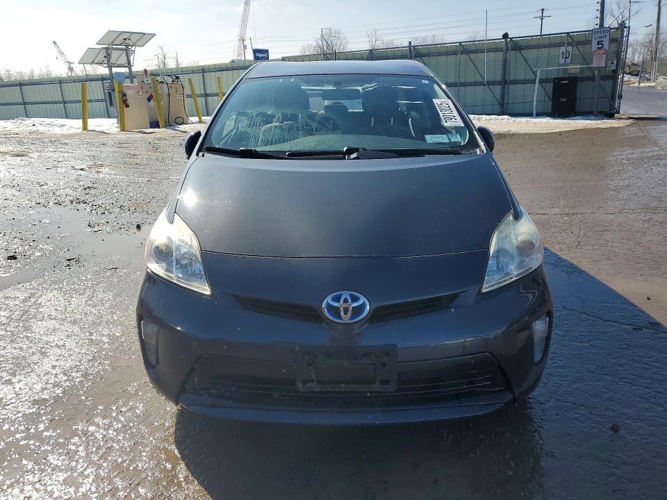 2014 Toyota Prius two