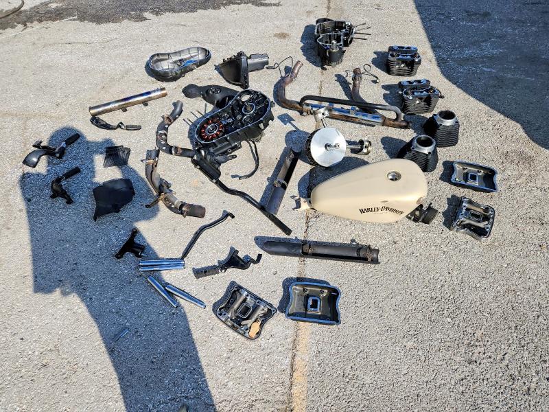 2015 Harley-Davidson Xl883 Iron 883