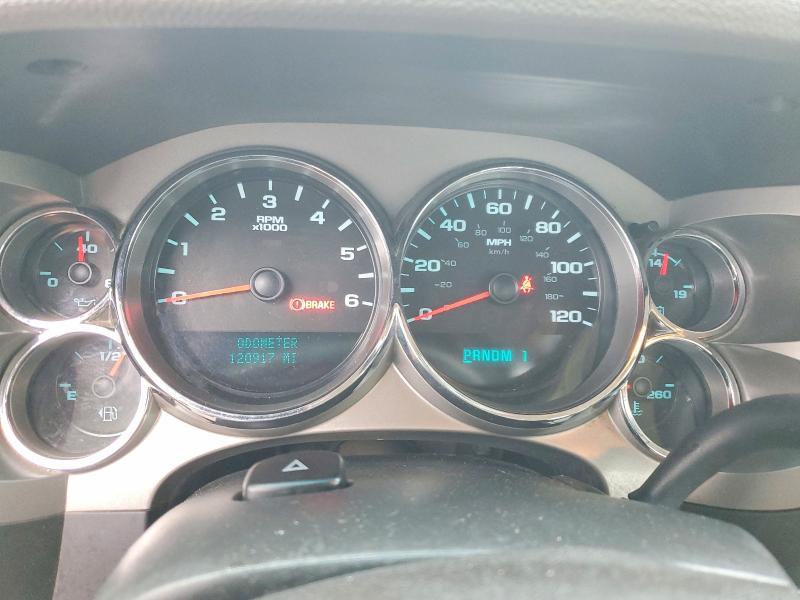 2012 Chev Rolet Silverado Flatbed Truck