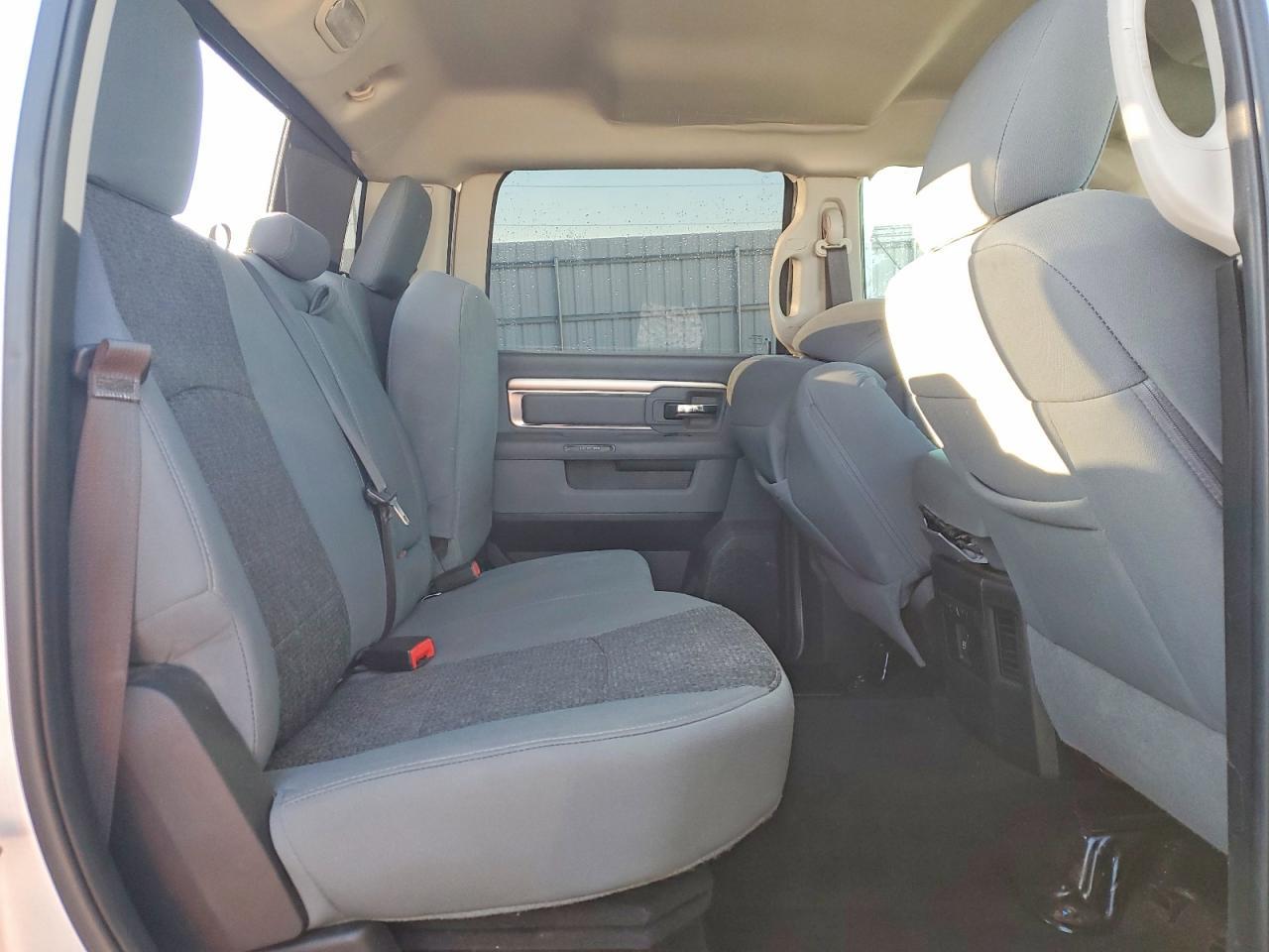 2018 Dodge RAM 1500 SLT