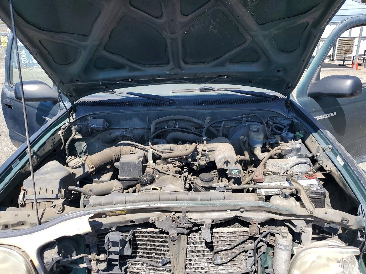 2001 Toyota Tacoma Base