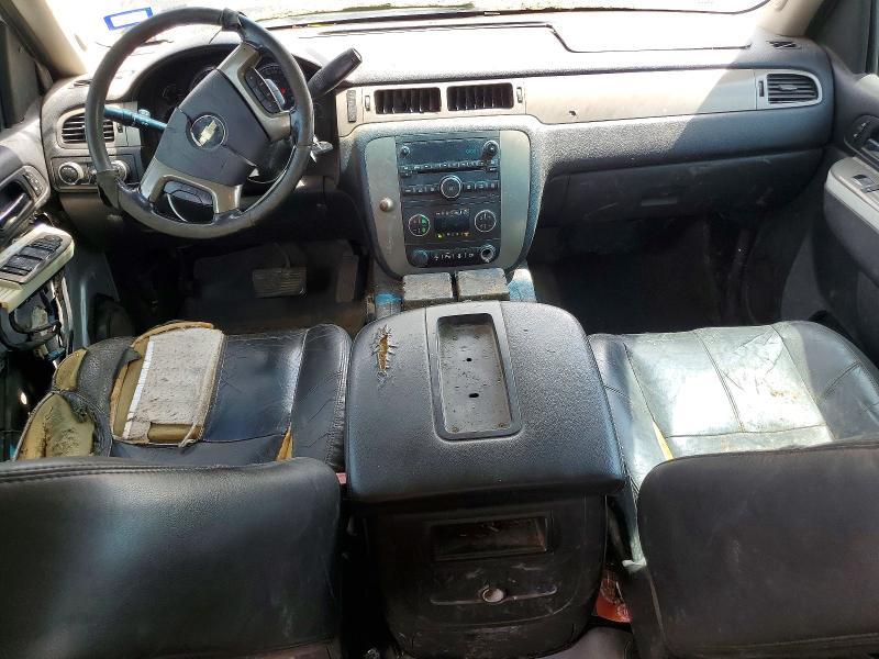 2014 Chevrolet Silverado 2500 HD LTZ Flatbed Truck