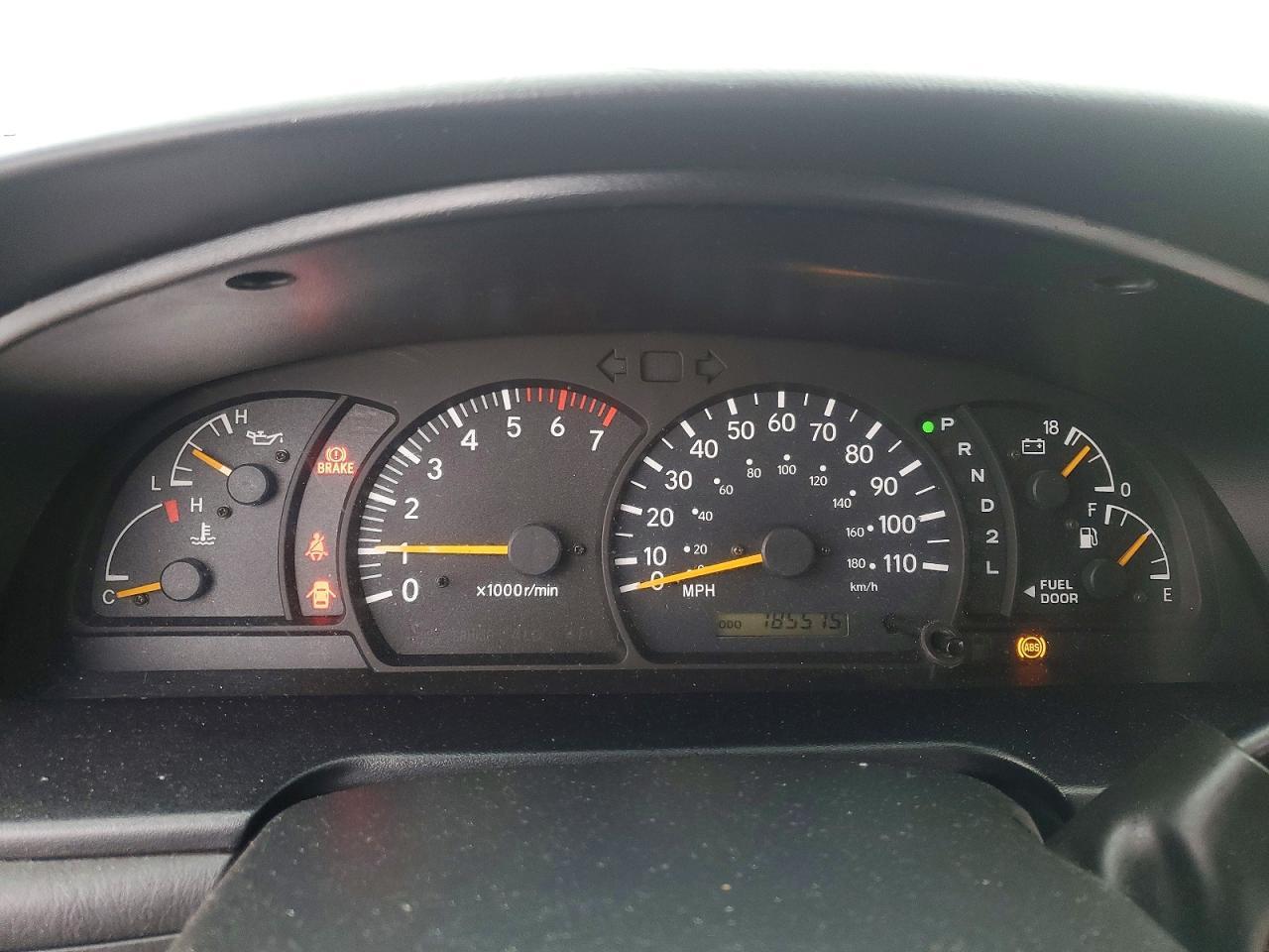 2004 Toyota Tundra SR5