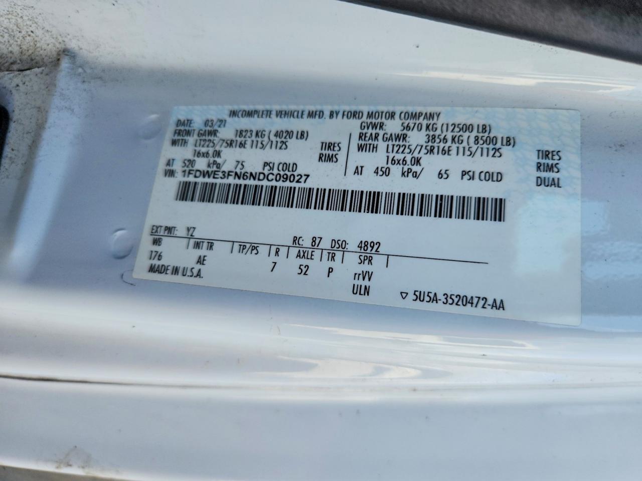 2022 Ford E350 BOX Truck