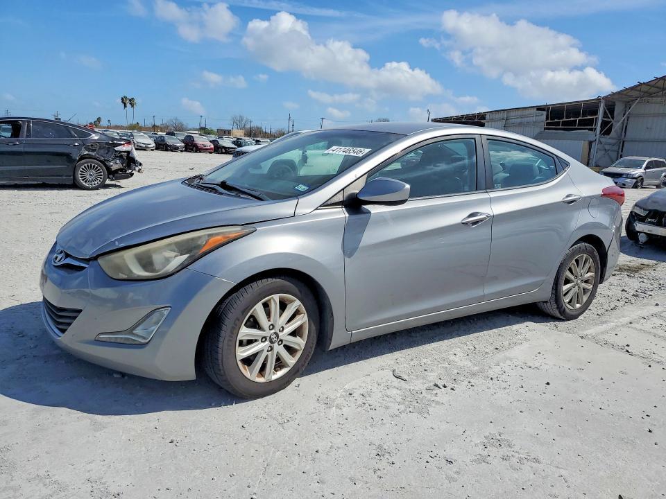 2014 Hyundai Elantra se