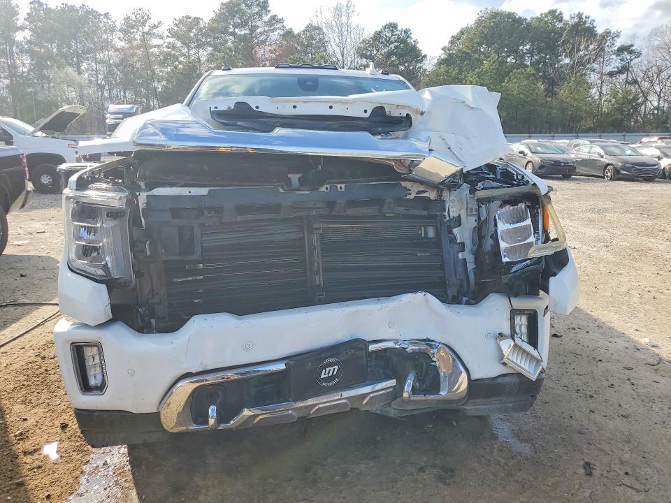 2020 GMC Sierra K2500 Denali