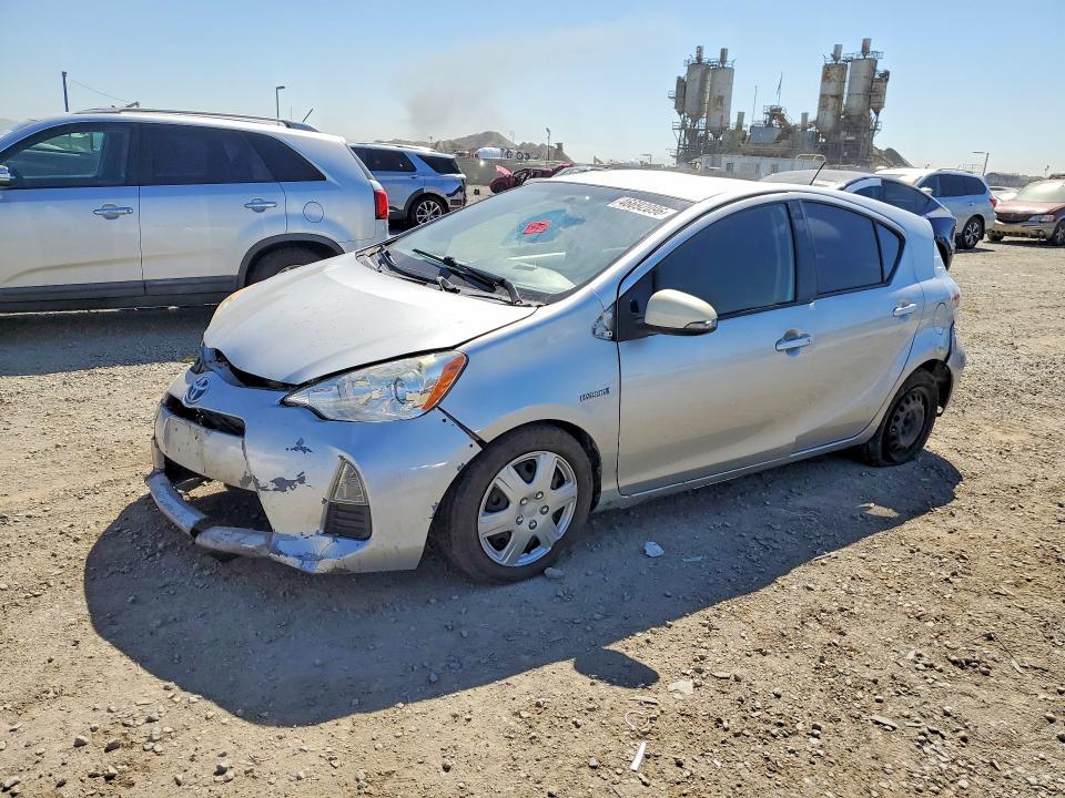 2013 Toyota Prius c Three