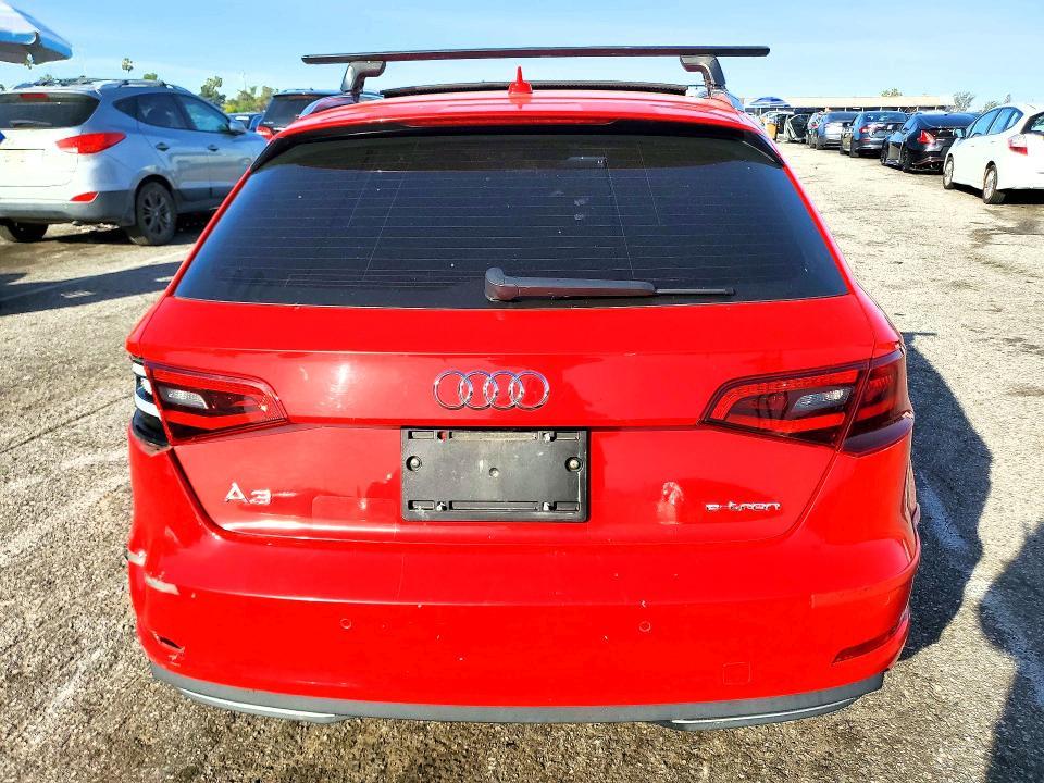 2016 Audi A3 E-tron Prestige