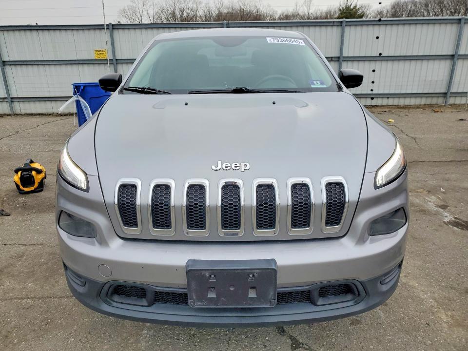 2014 Jeep Cherokee Sport