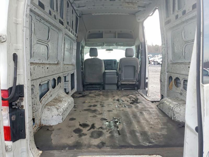 2012 Niss An nv 2500 Delivery van