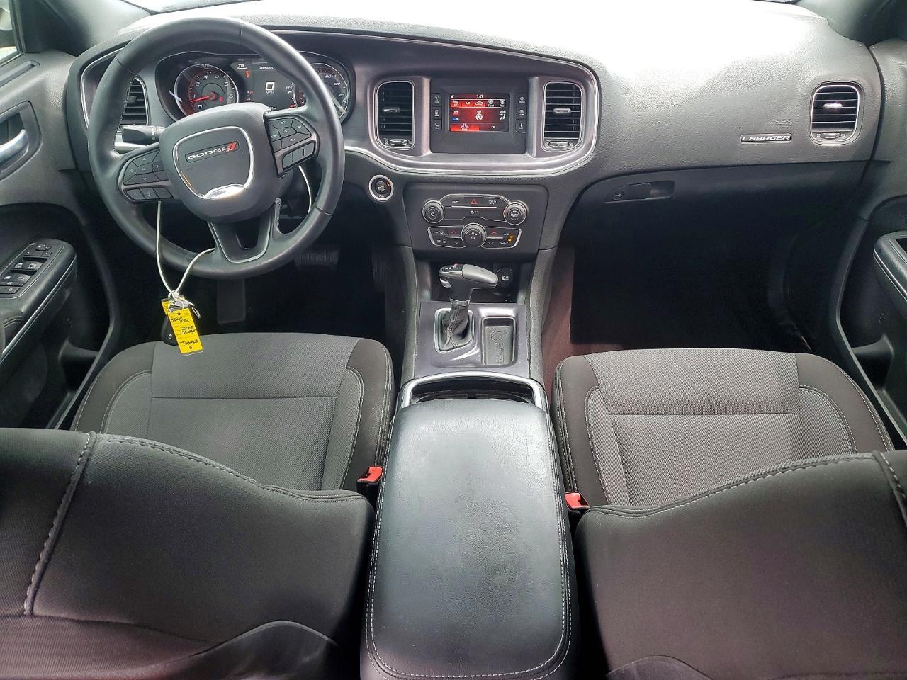 2017 Dodge Charger se