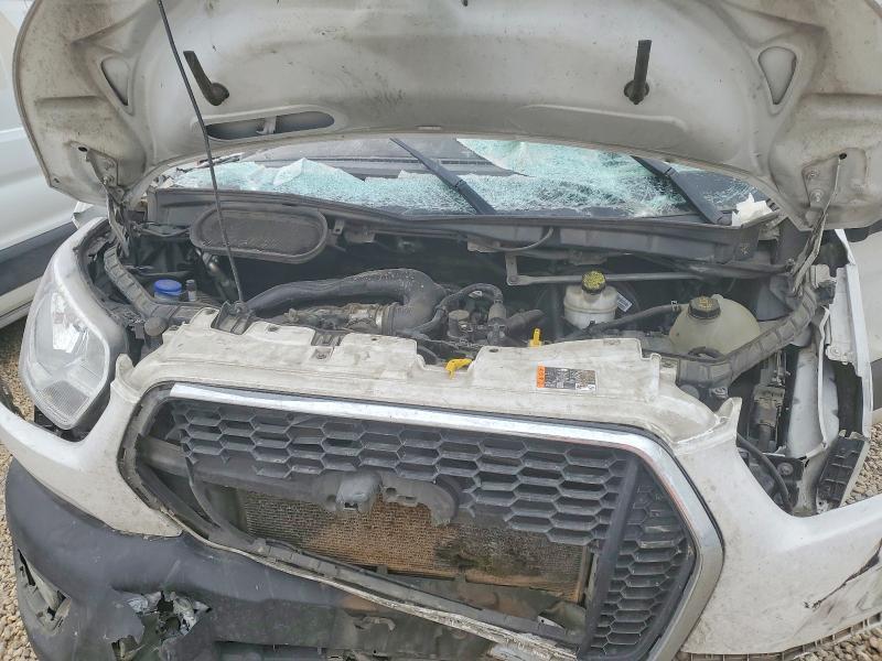 2022 Ford Transit Delivery Truck