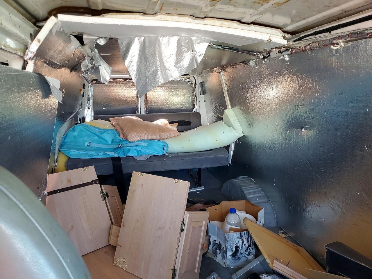 2007 Ford E250 Delivery Van