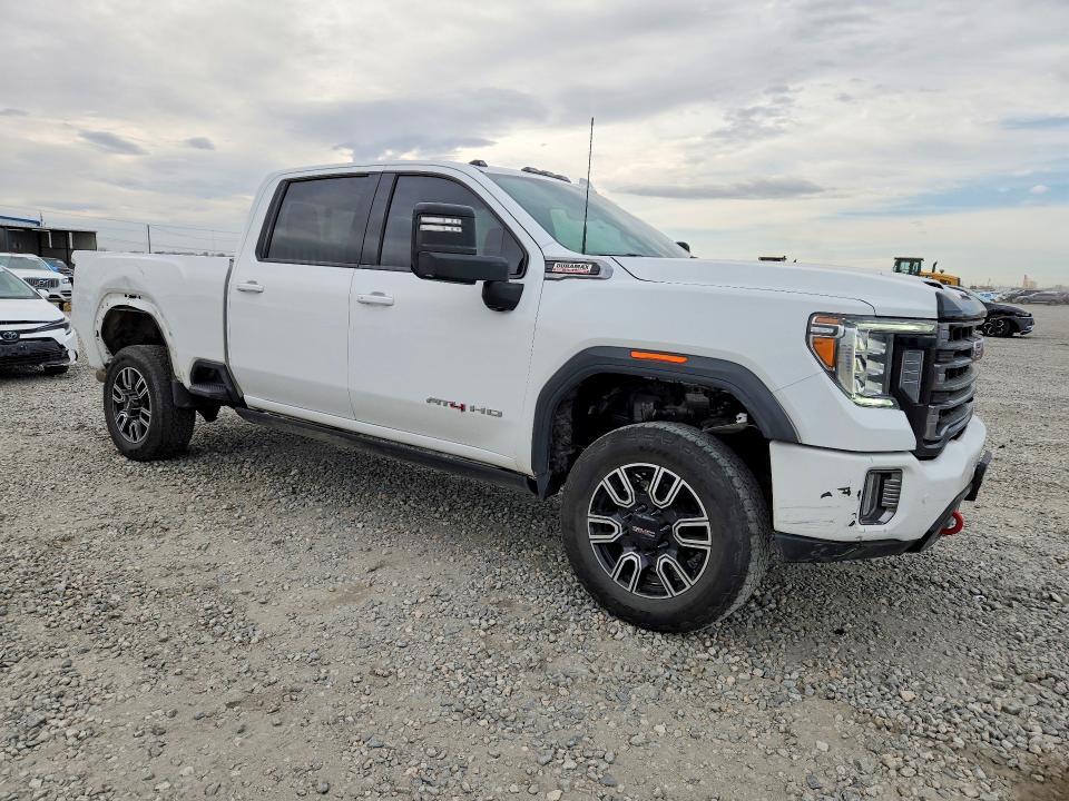 2022 GMC Sierra K2500 AT4