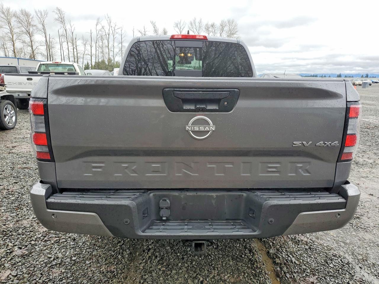 2024 Nissan Frontier SV