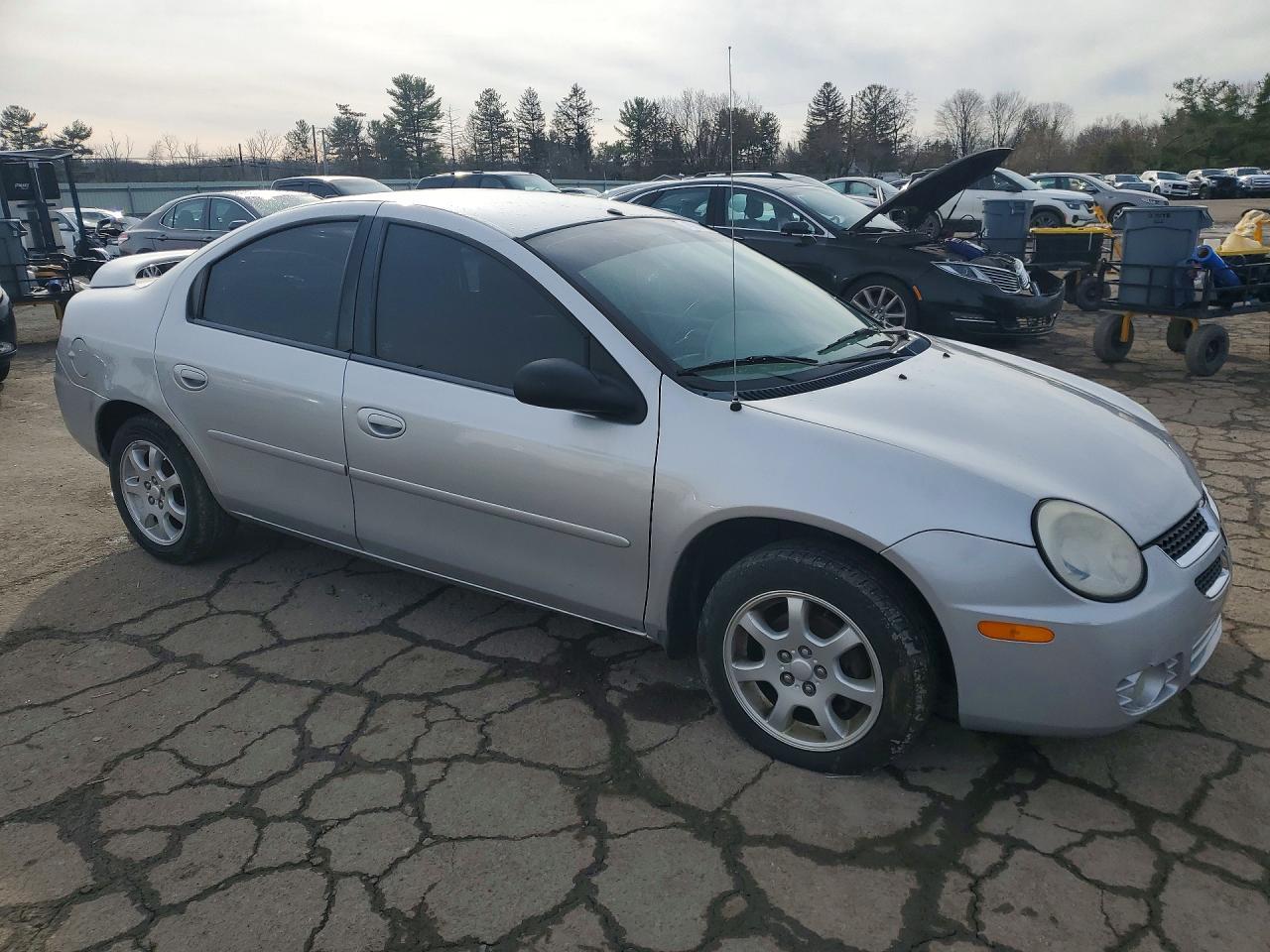 2004 Dodge Neon sxt