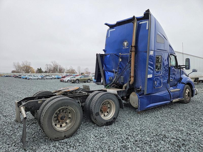 2022 Kenworth T680 Semi Truck