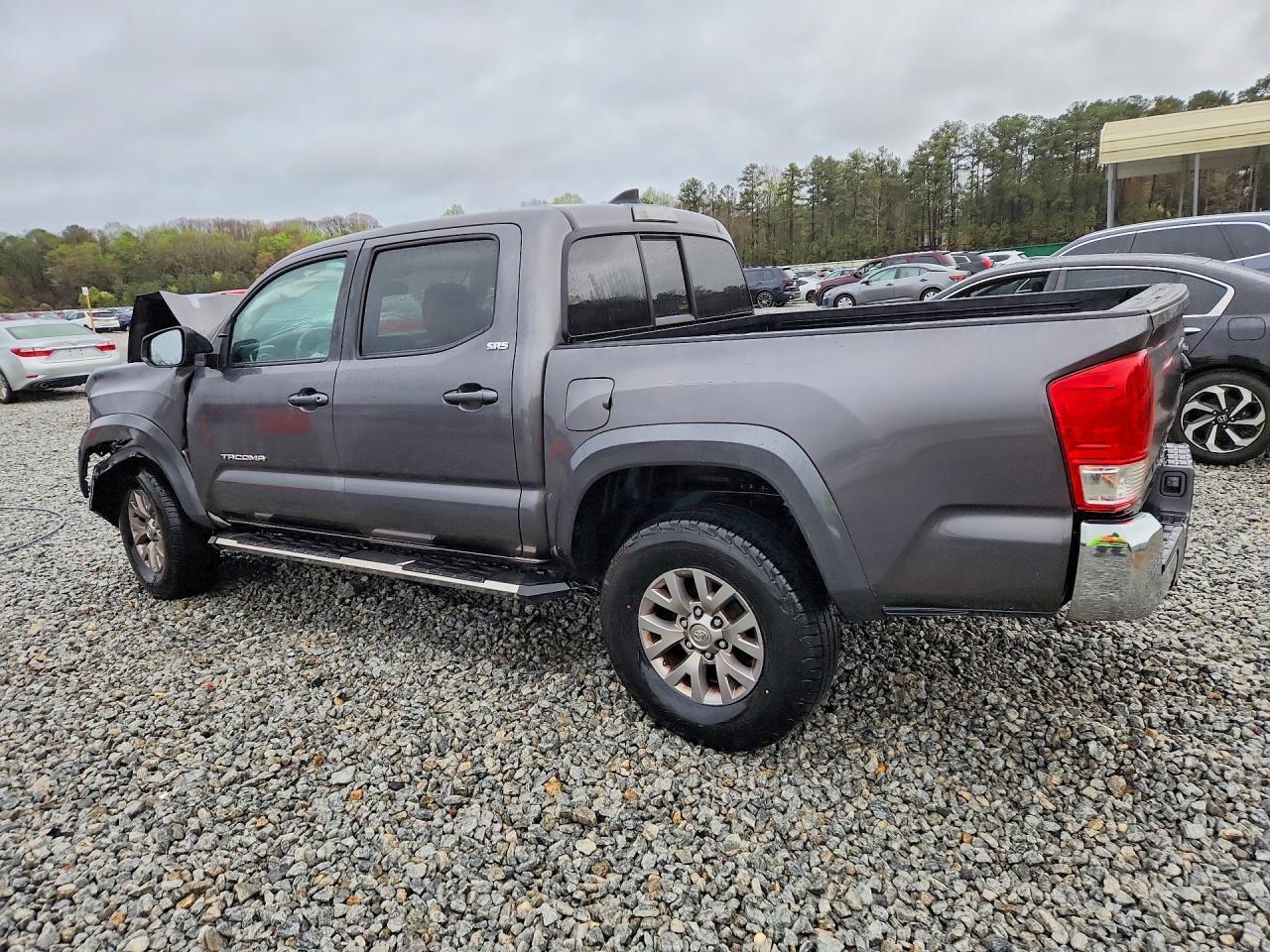 2017 Toyota Tacoma SR5 V6