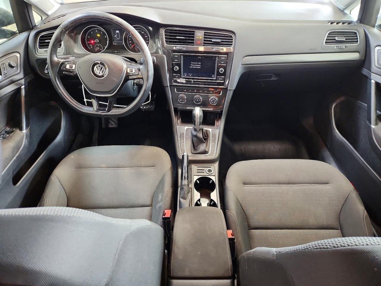 2019 Volkswagen Golf s