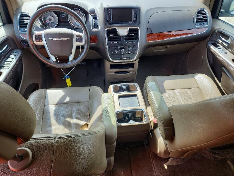 2015 Chrysler Town & Country Touring l