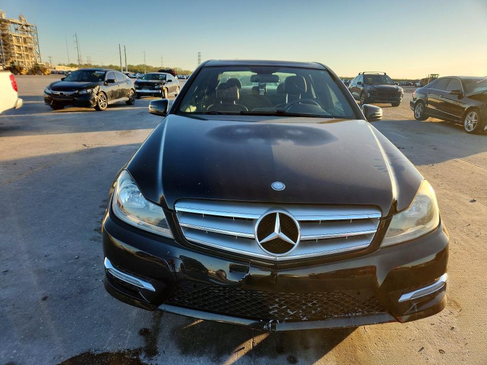 2013 Mercedes-Benz C 250