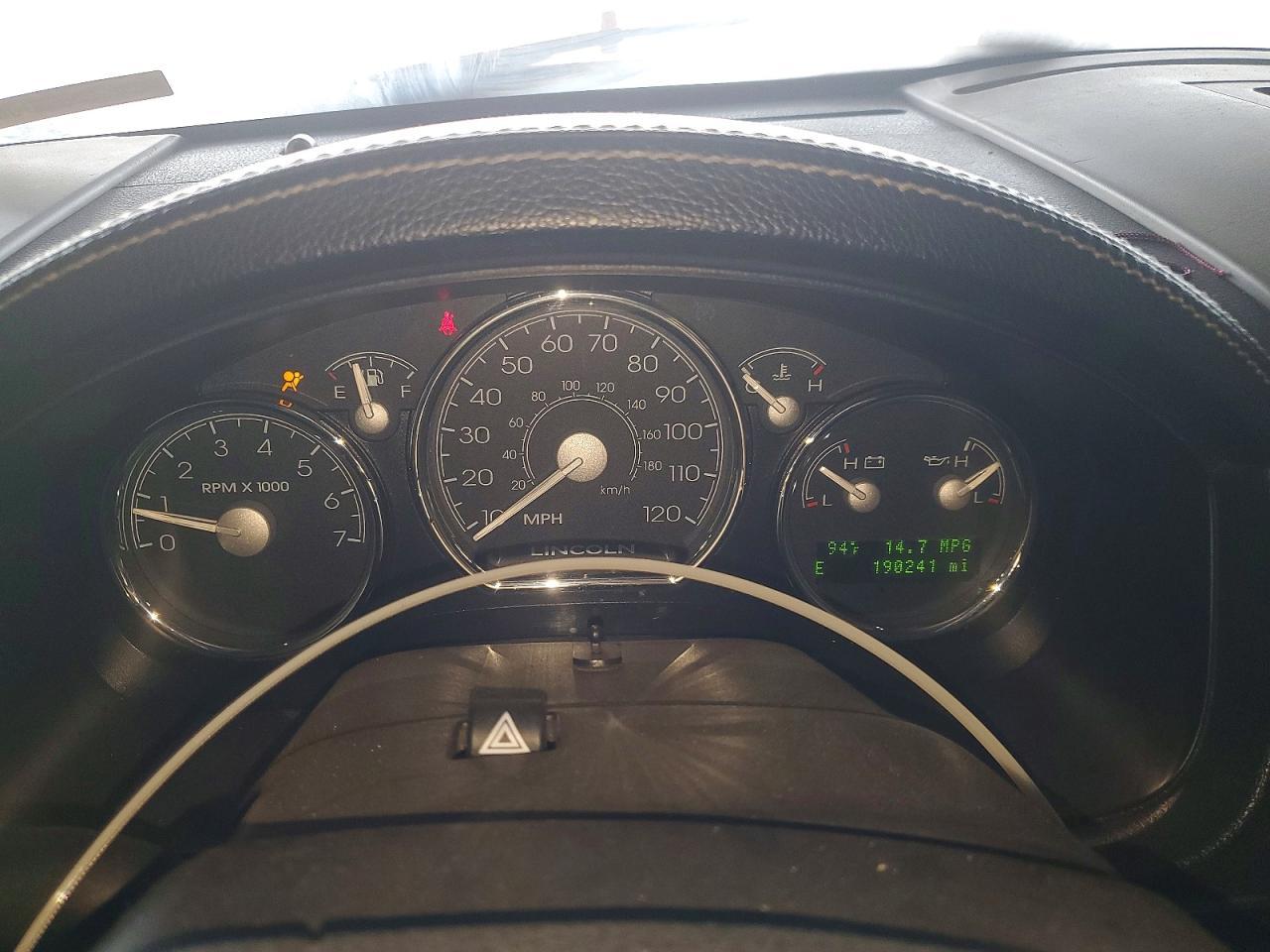 2007 Lincoln Mark LT