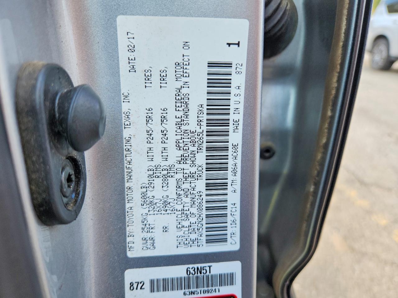 2017 Toyota Tacoma SR5