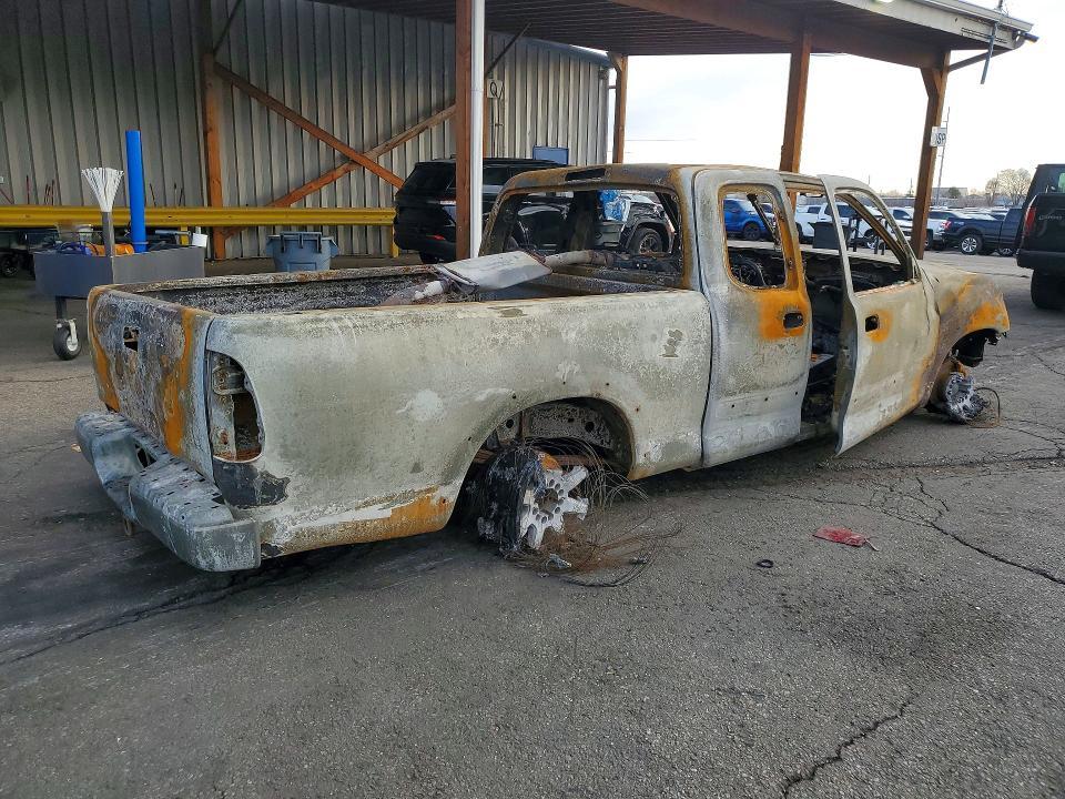 2003 Toyota Tundra SR5