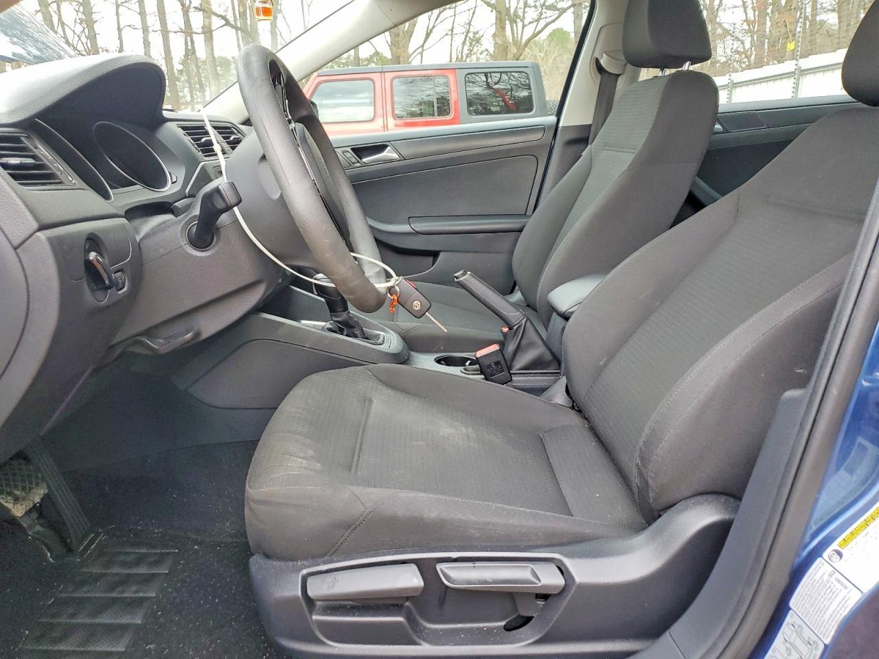 2015 Volkswagen Jetta Base