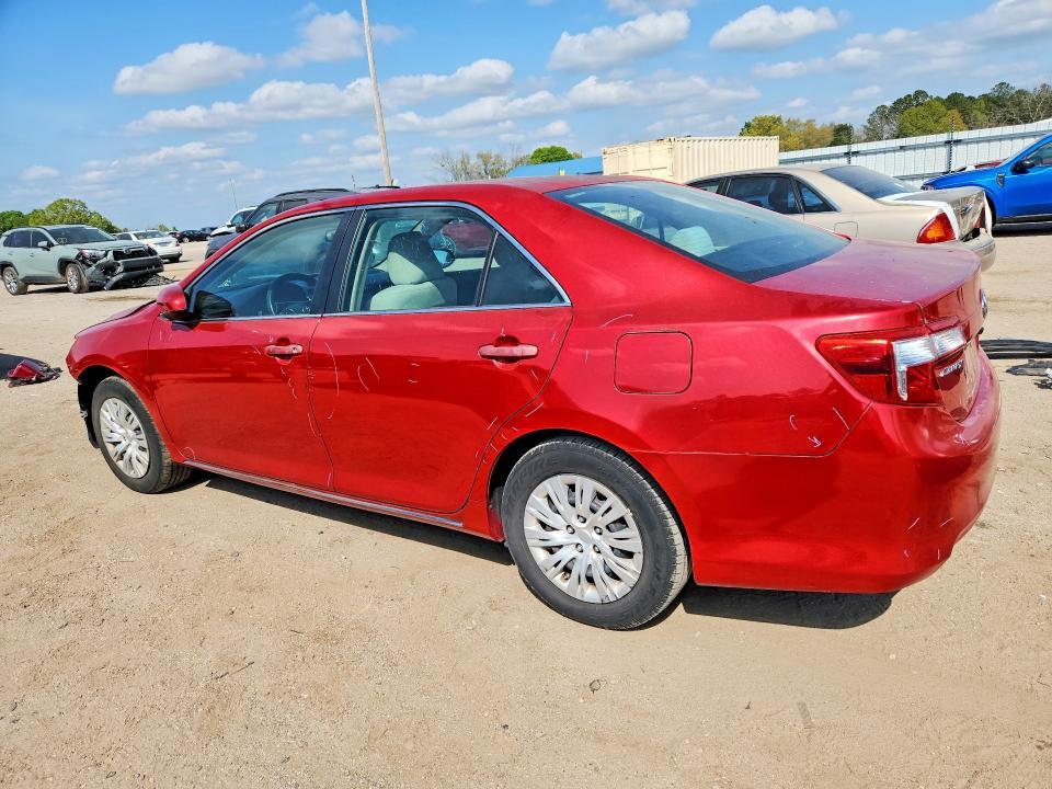2012 Toyota Camry le