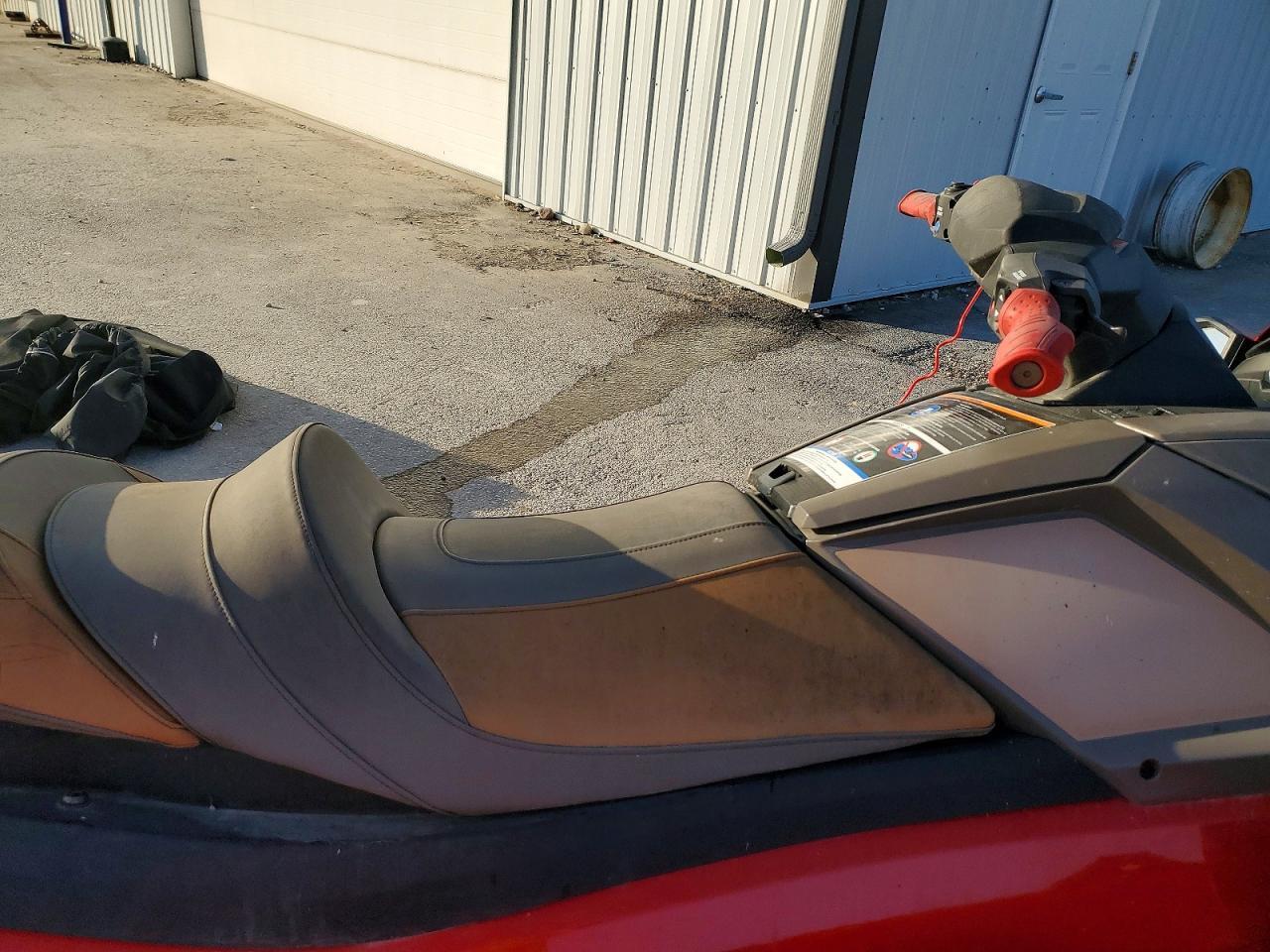 2022 YAM Jetski