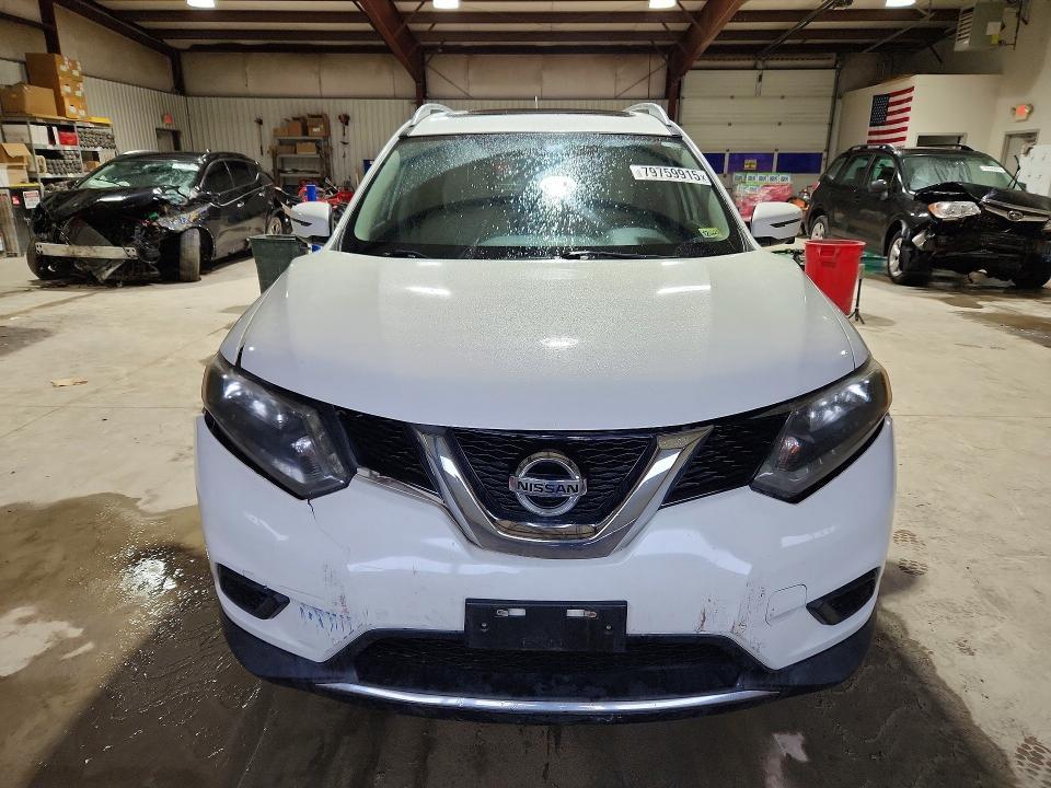 2016 Nissan Rogue sv