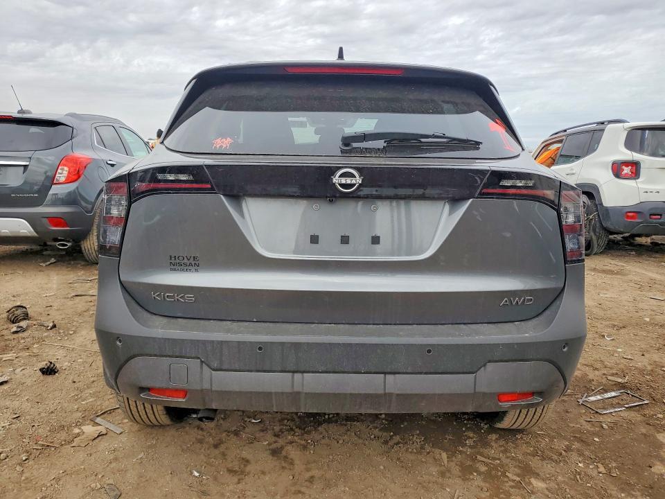 2026 Nissan Kicks sv