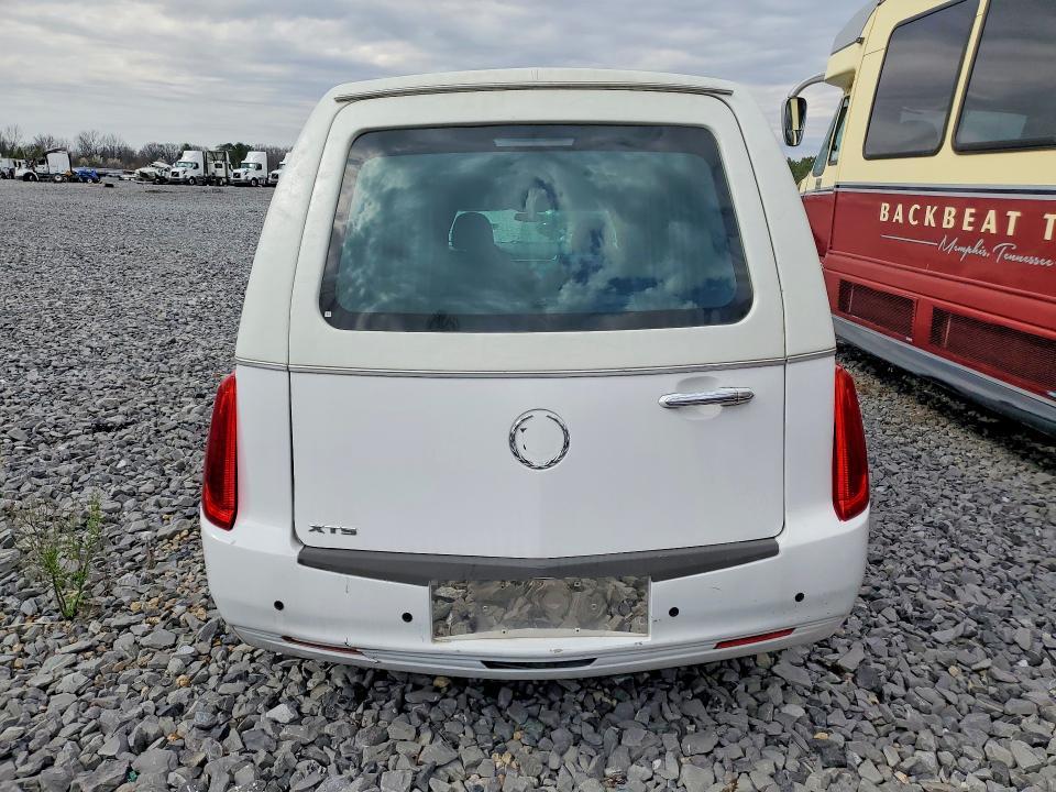 2014 Cadillac Xts Funeral Coach