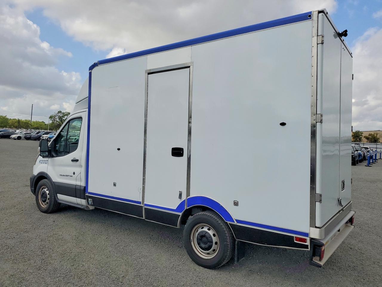 2021 Ford Transit Delivery Truck