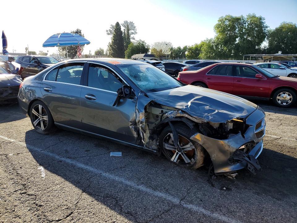 2022 Mercedes-Benz C300