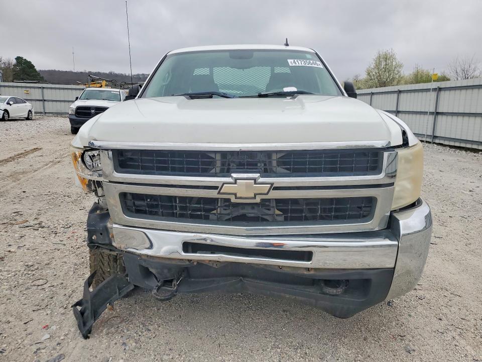 2007 Chev Rolet Silverado LT Flatbed Truck