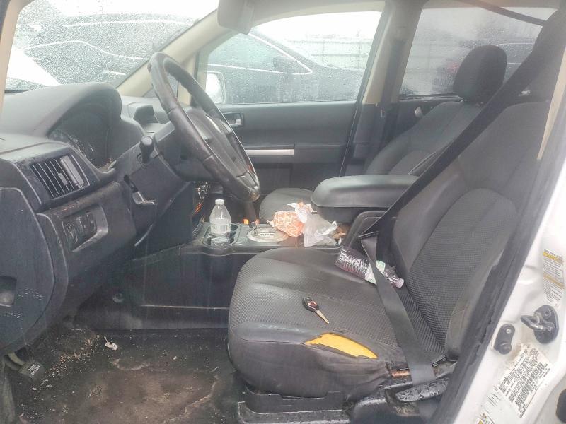 2011 Mitsubishi Endeavor ls