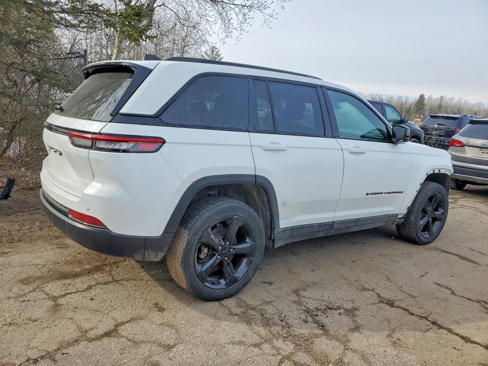 2024 Jeep Grand Cherokee Laredo