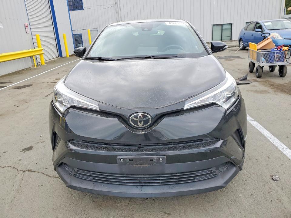 2019 Toyota C-hr le