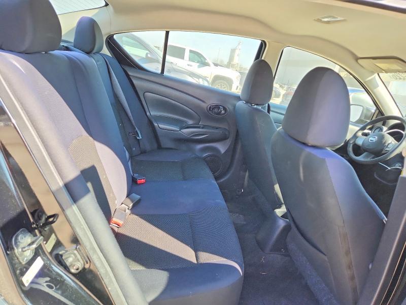2012 Niss Versa 1.6 s