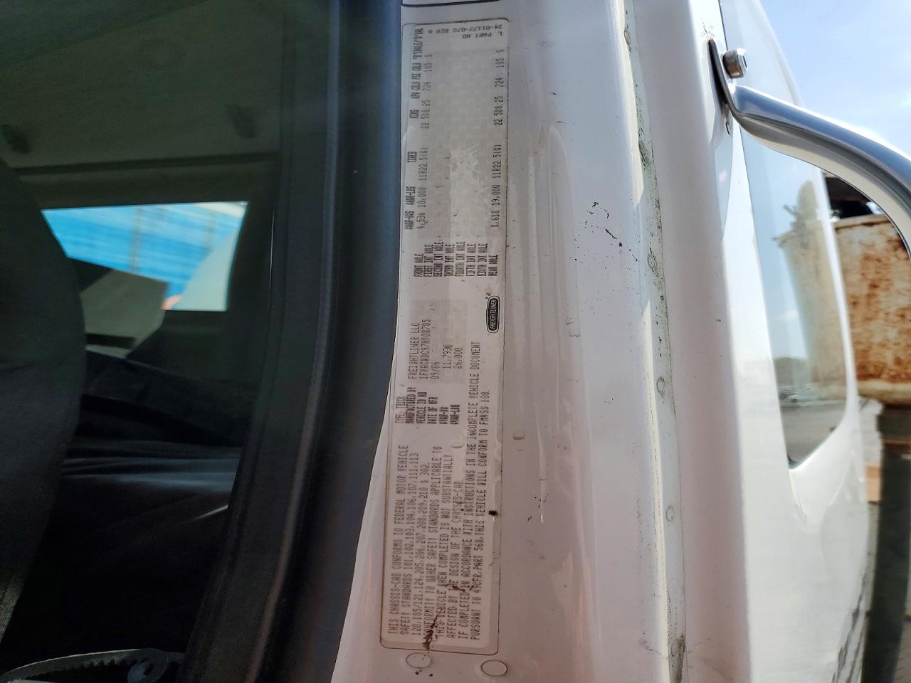 2007 Freigliner 2007 Freightliner Business Class M2 Vacuum Truck