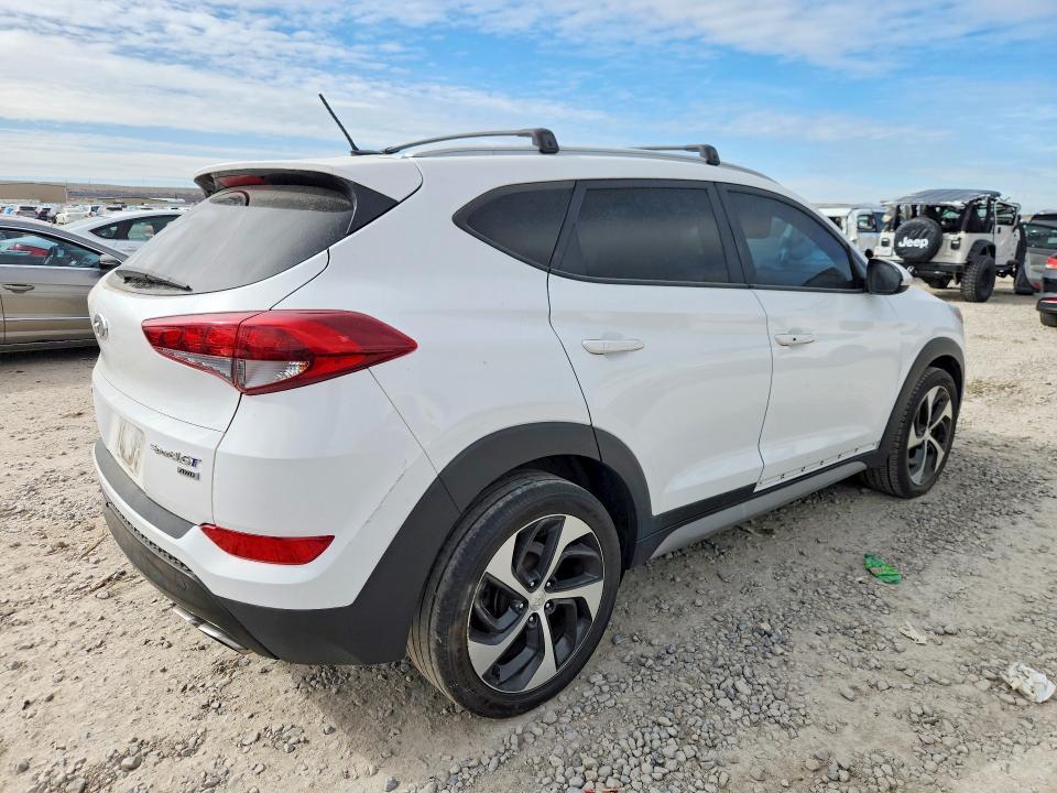 2017 Hyundai Tucson Sport