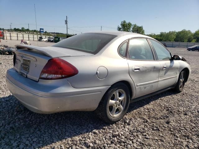 2004 Ford Taurus SE