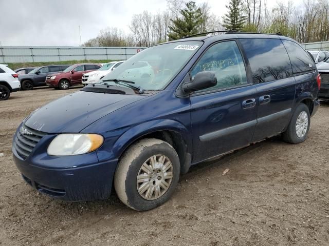 2005 Chrysler Town & Country