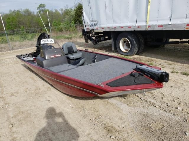 2022 Tracker Boat
