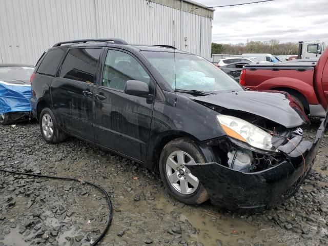 2009 Toyota Sienna CE